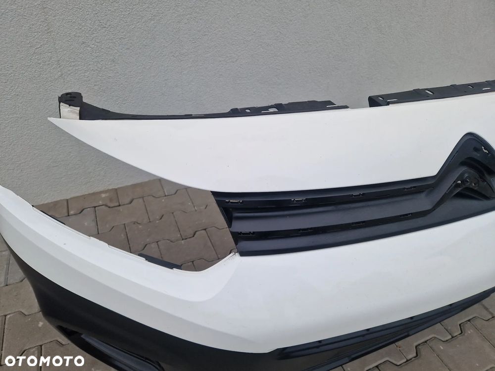 Zderzak Citroen Berlingo IV 2018 - - 3