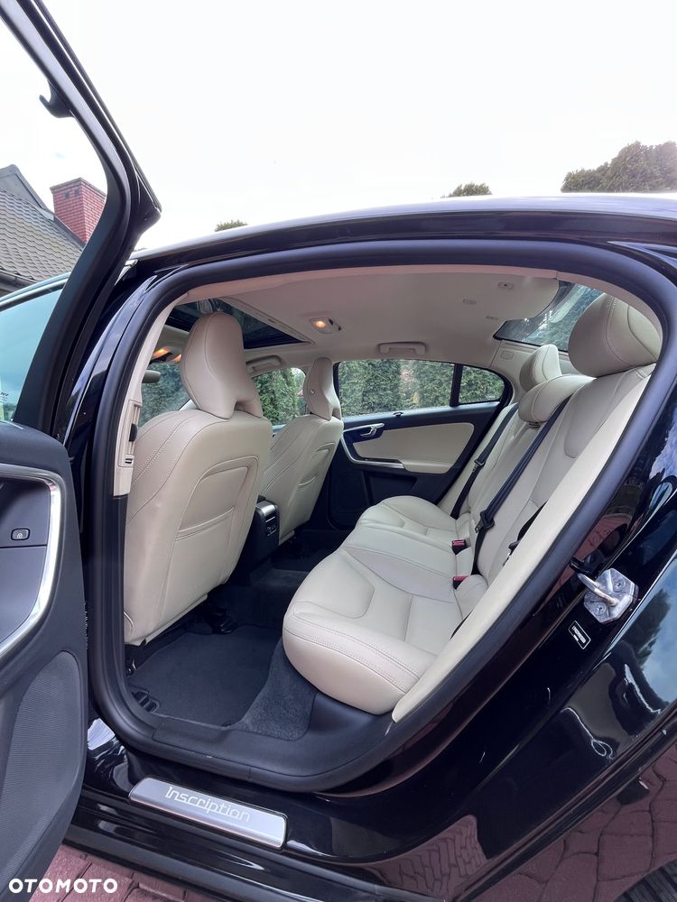 Volvo S60 T5 Drive-E Summum - 24