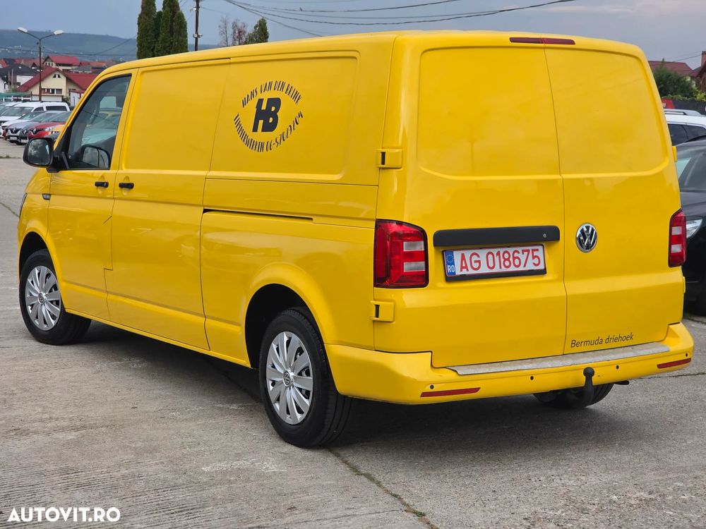 Volkswagen Transporter - 4