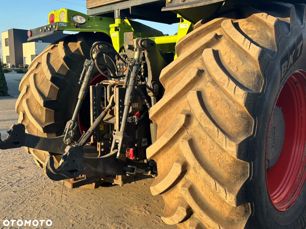 Claas Xerion 5000 - 6