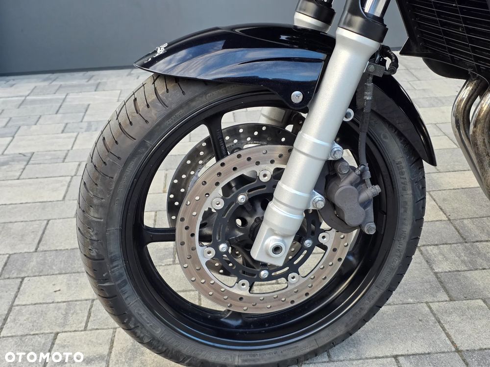 Yamaha FZ6 - 20