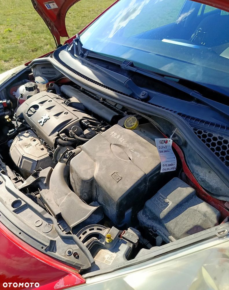 Peugeot 207 1.4 - 14