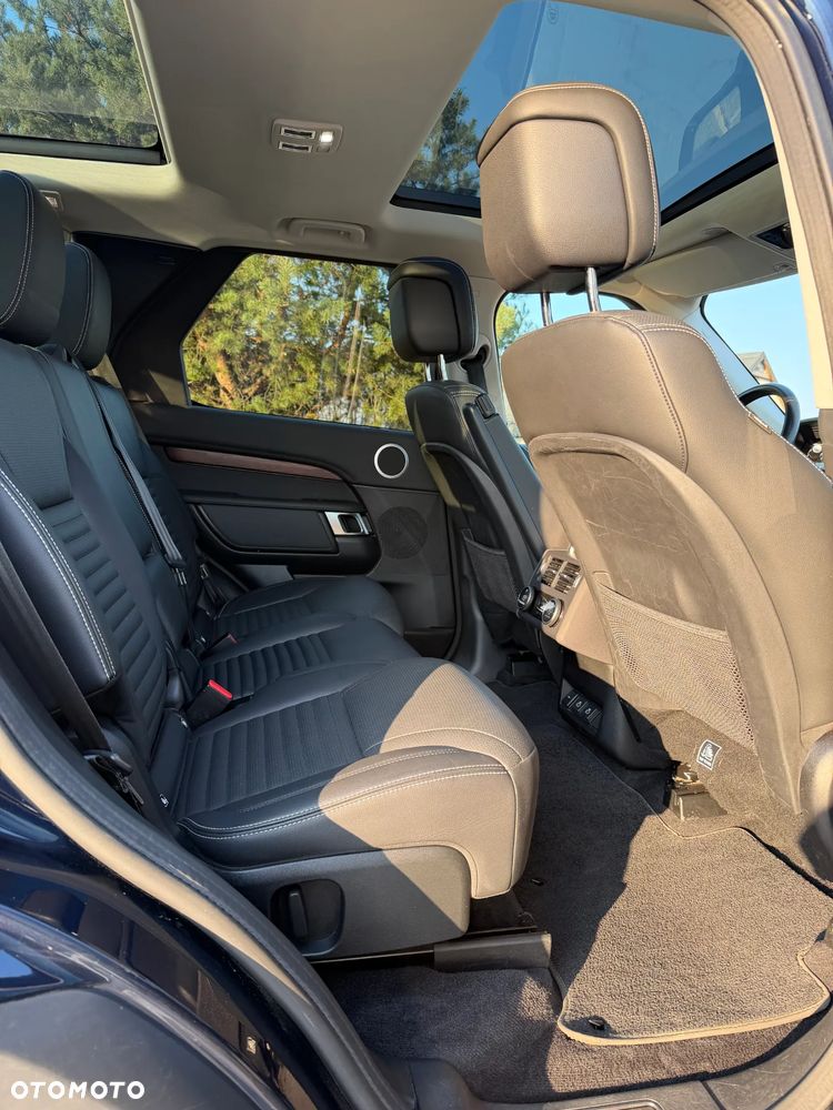 Land Rover Discovery 3.0 D250 mHEV R-Dynamic SE - 11