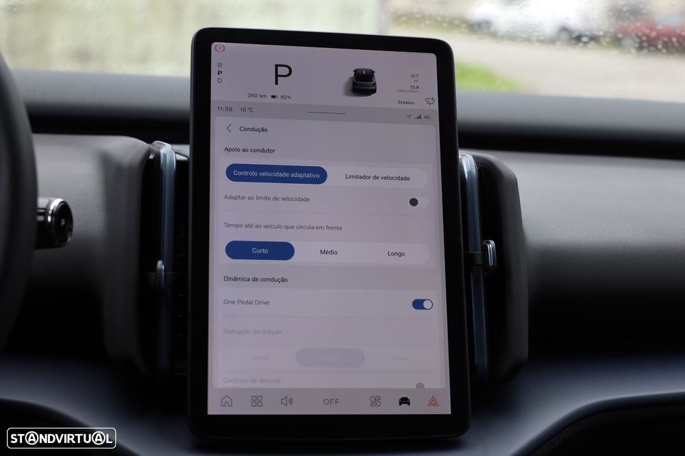 Volvo EX30 69 kWh Single Motor Extended Range Core - 24