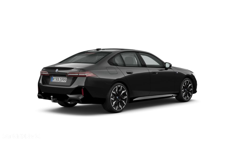 BMW Seria 5 520d xDrive mHEV M Sport - 2