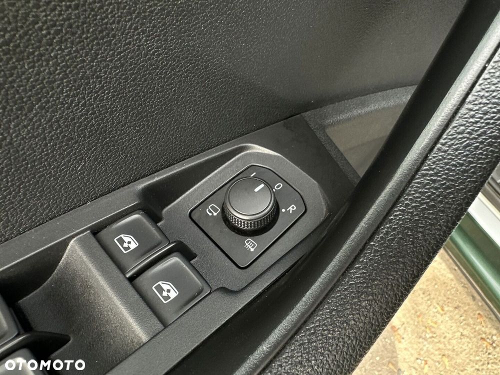 Skoda Karoq 1.5 TSI ACT GPF 4x2 Ambition DSG - 23