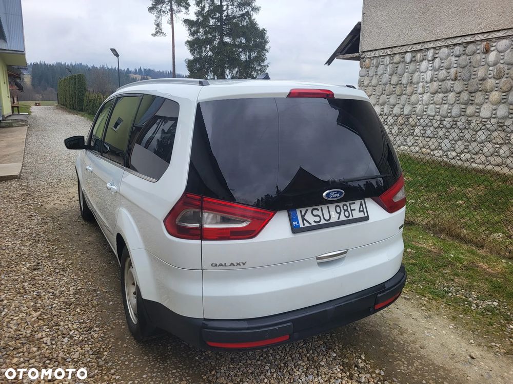 Ford Galaxy - 4