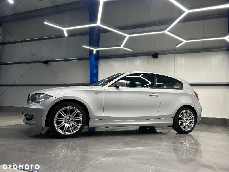 BMW Seria 1 118i - 4
