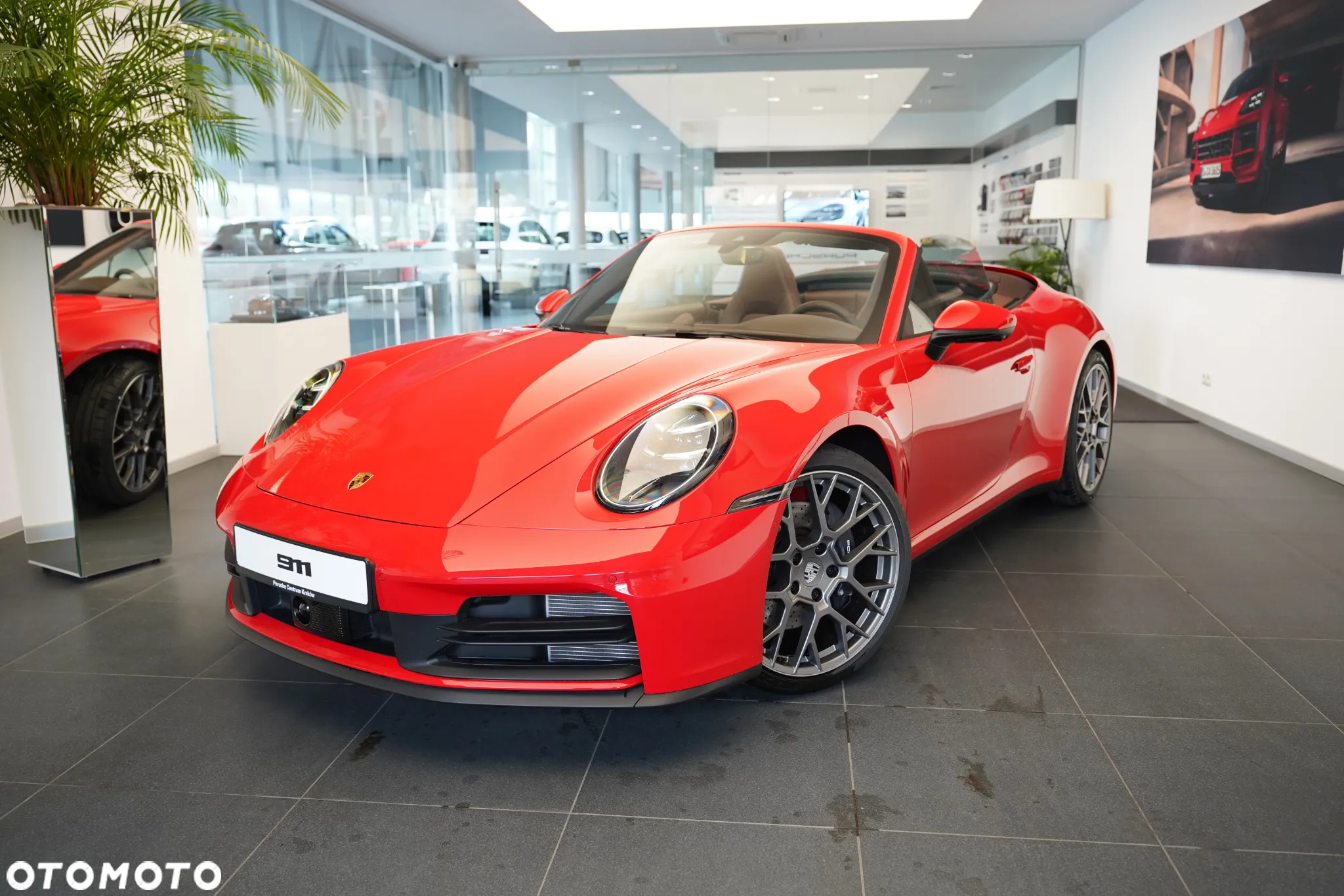 Porsche 911 Carrera Cabrio - 8