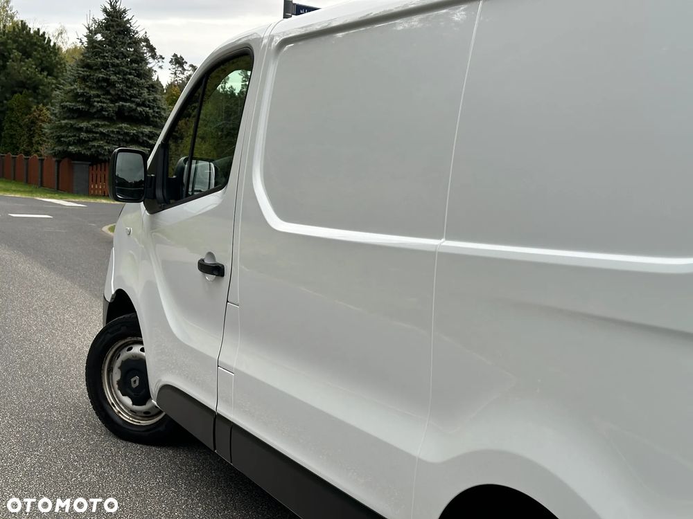 Renault Trafic - 11