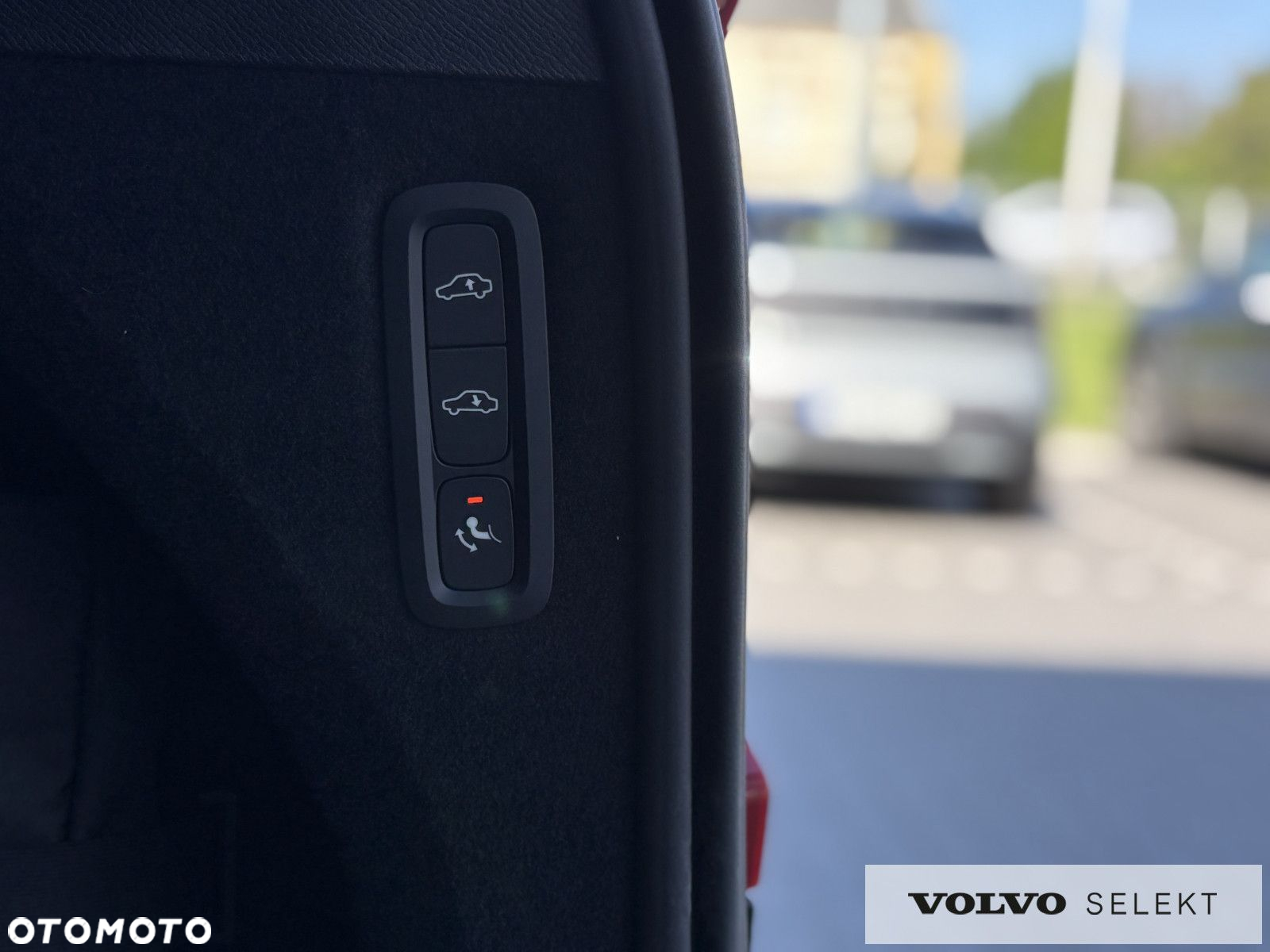 Volvo XC 90 - 30