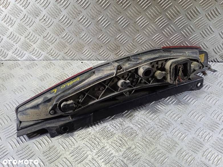 LAMPA LEWA TYLNA FIAT DOBLO - 2