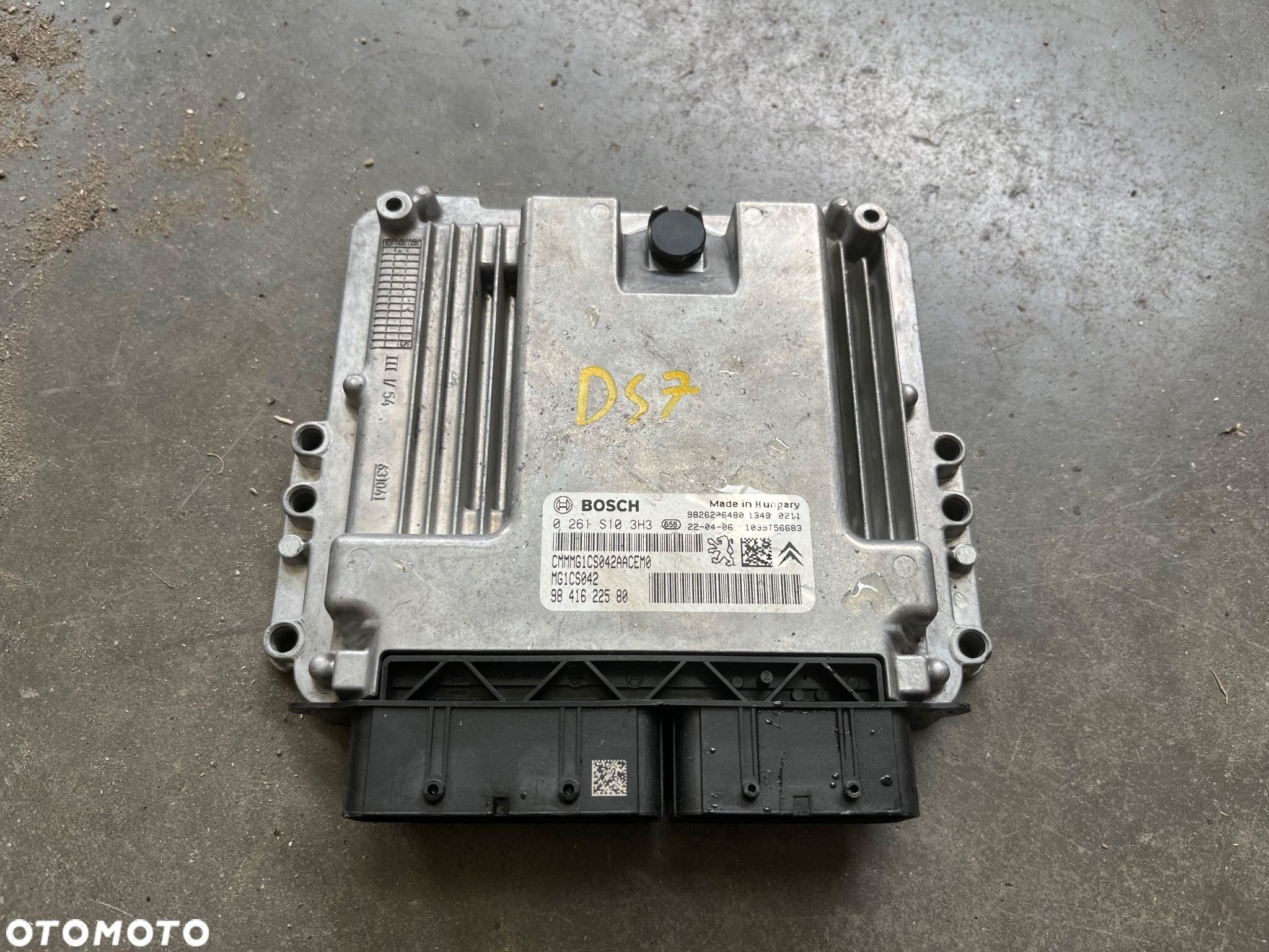 Sterownik silnika Citroen DS7 1.6 THP AUTOMAT - 1