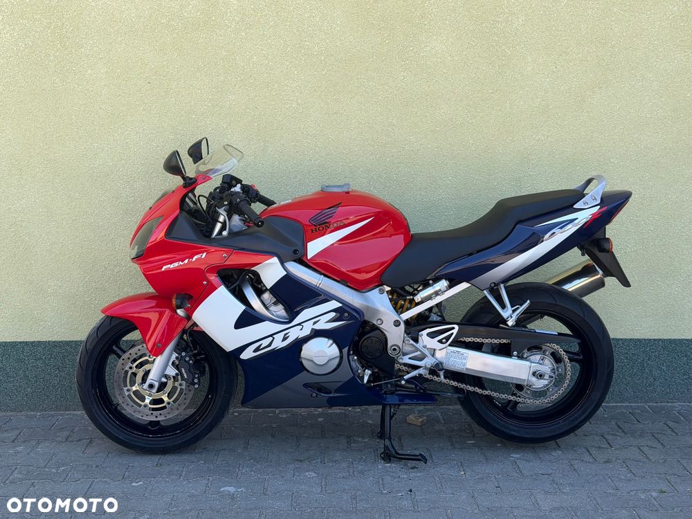 Honda CBR - 24