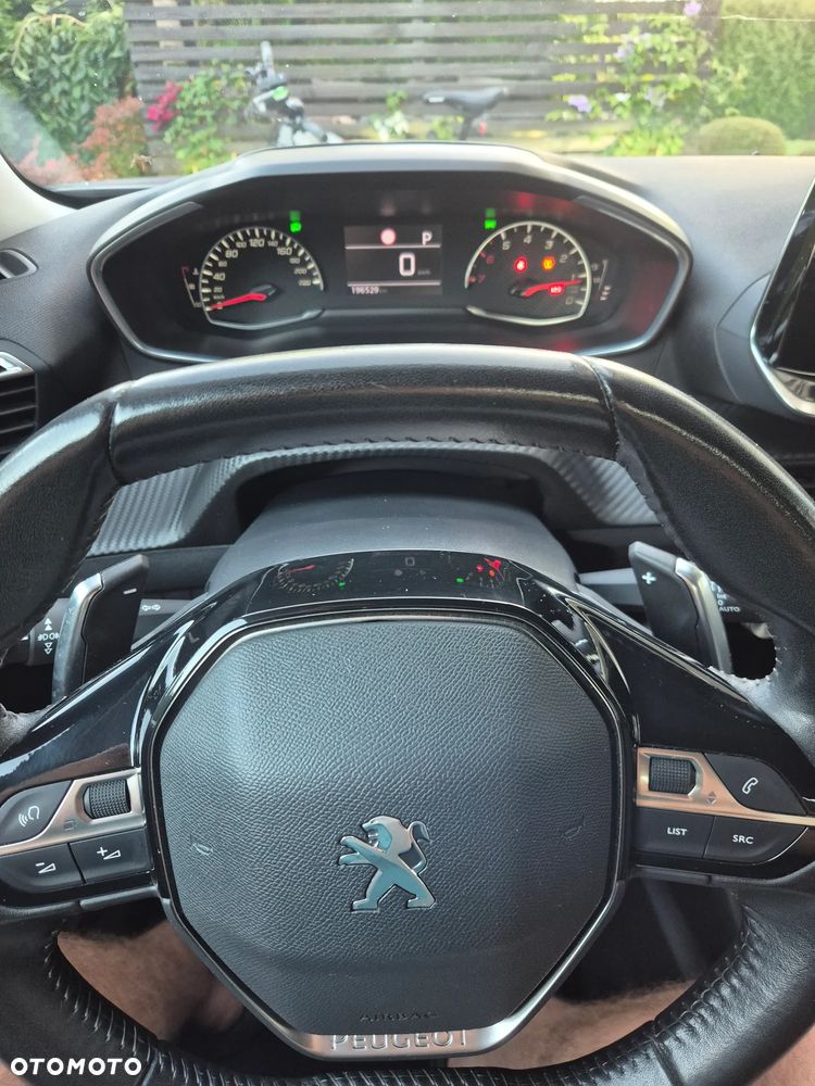 Peugeot 2008 - 34