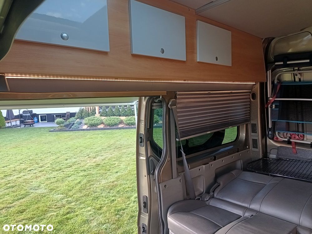 Renault Trafic - 25