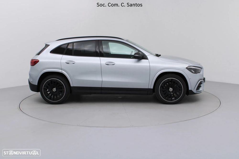 Mercedes-Benz GLA 180 d AMG Line - 4