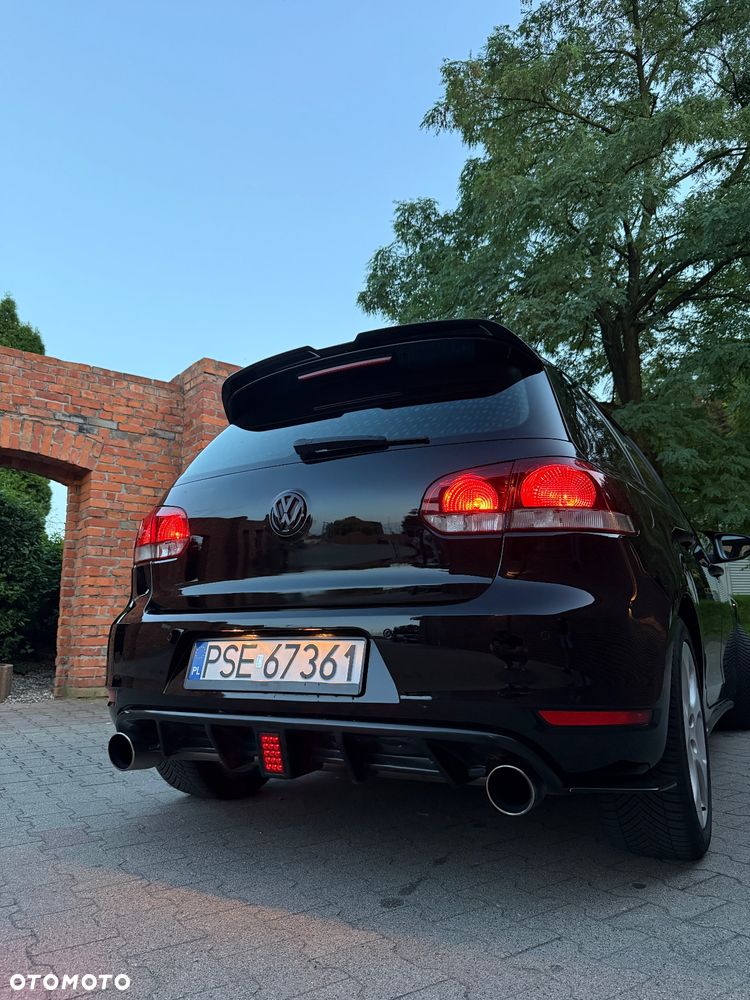 Volkswagen Golf 2.0 GTI - 6
