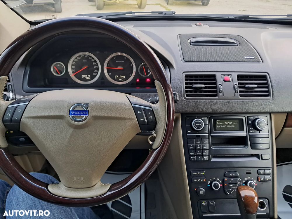 Volvo XC 90 D5 AWD Executive - 10