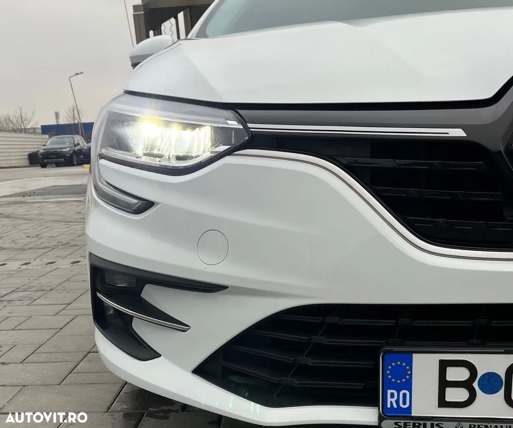 Renault Megane TCe GPF Zen - 10