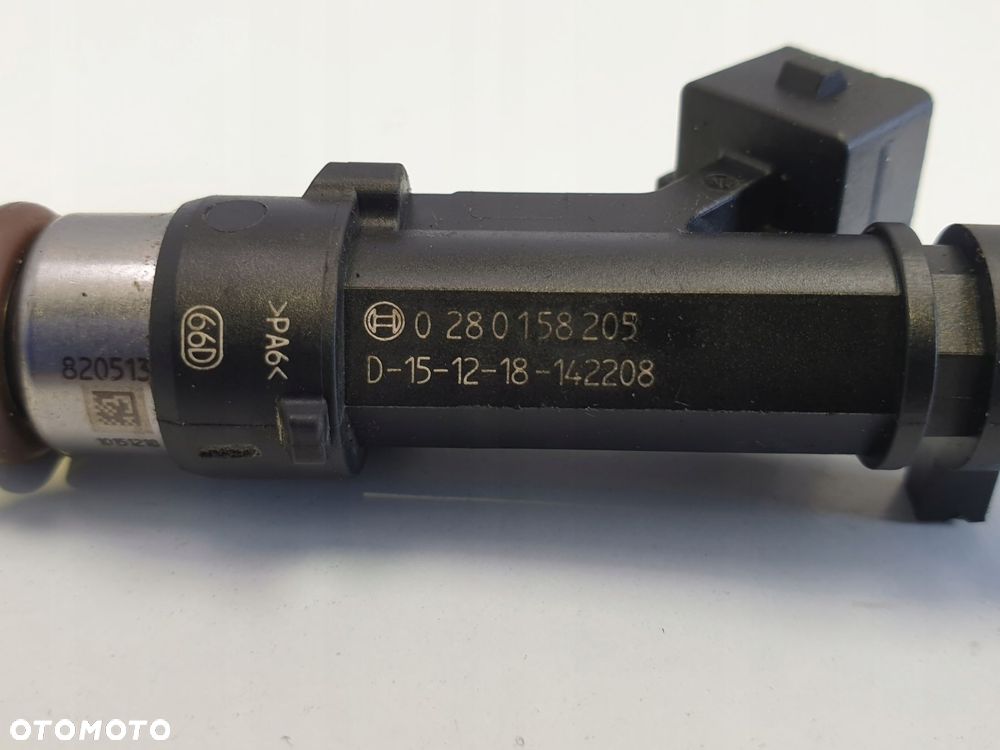 WTRYSKIWACZ Opel Meriva B 1.4 T turbo _ 0280158205 - 2