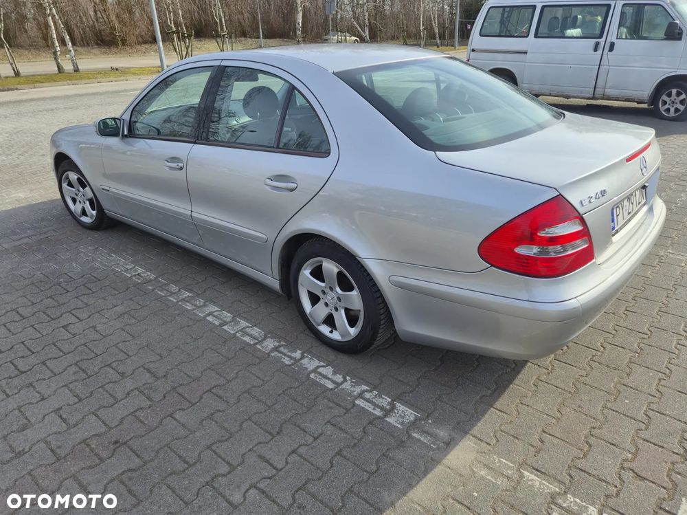 Mercedes-Benz Klasa E 240 Classic - 3