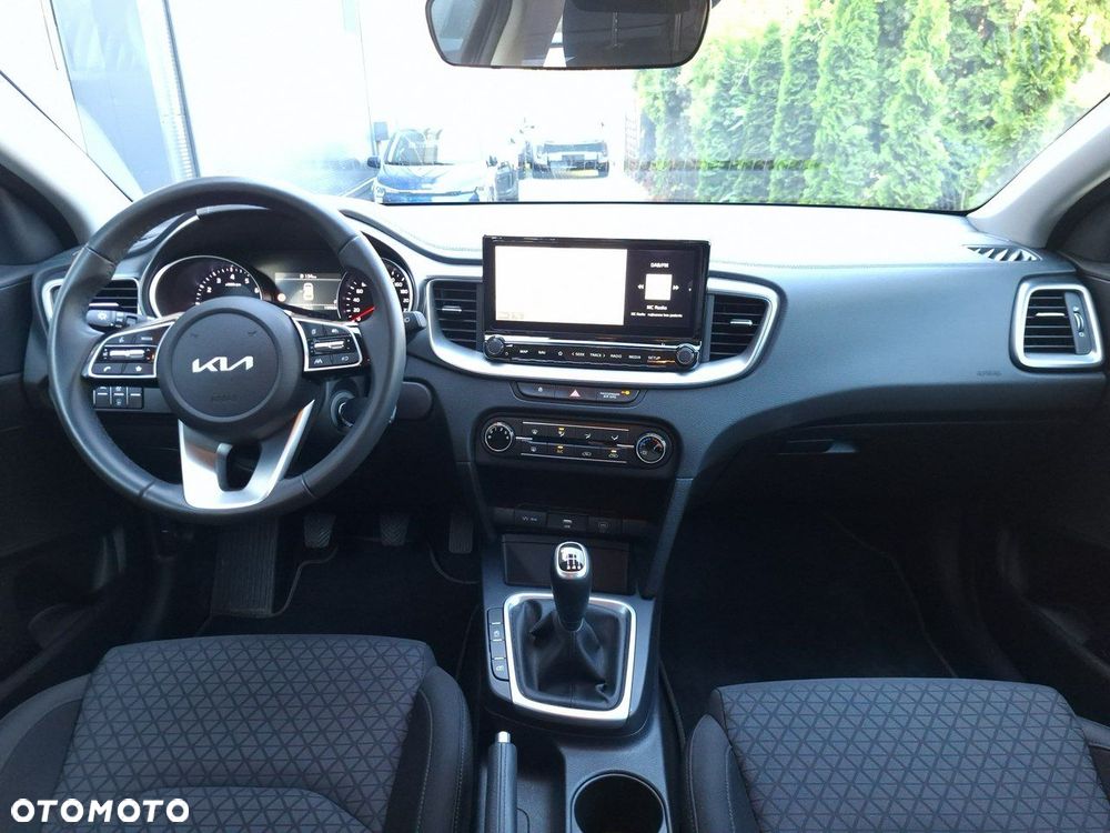 Kia Ceed 1.5 T-GDI S - 31