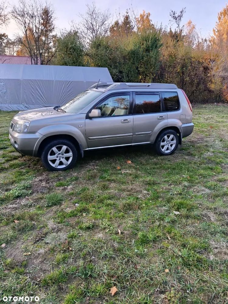 Nissan X-Trail 2.2 dCi 4x2 Comfort - 3