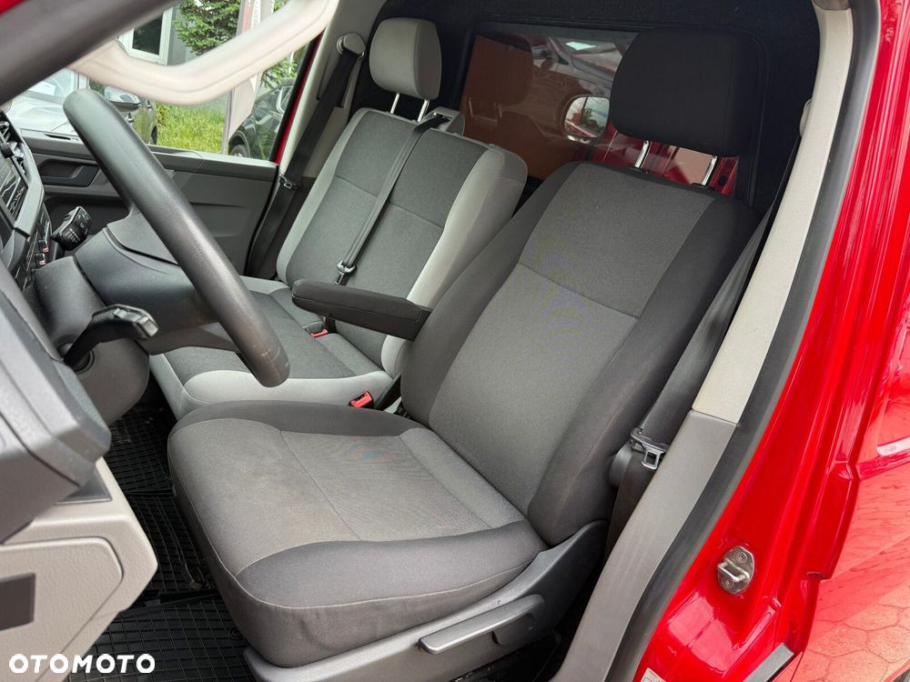 Volkswagen Transporter - 15