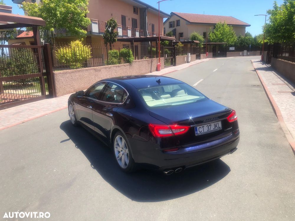 Maserati Quattroporte - 4