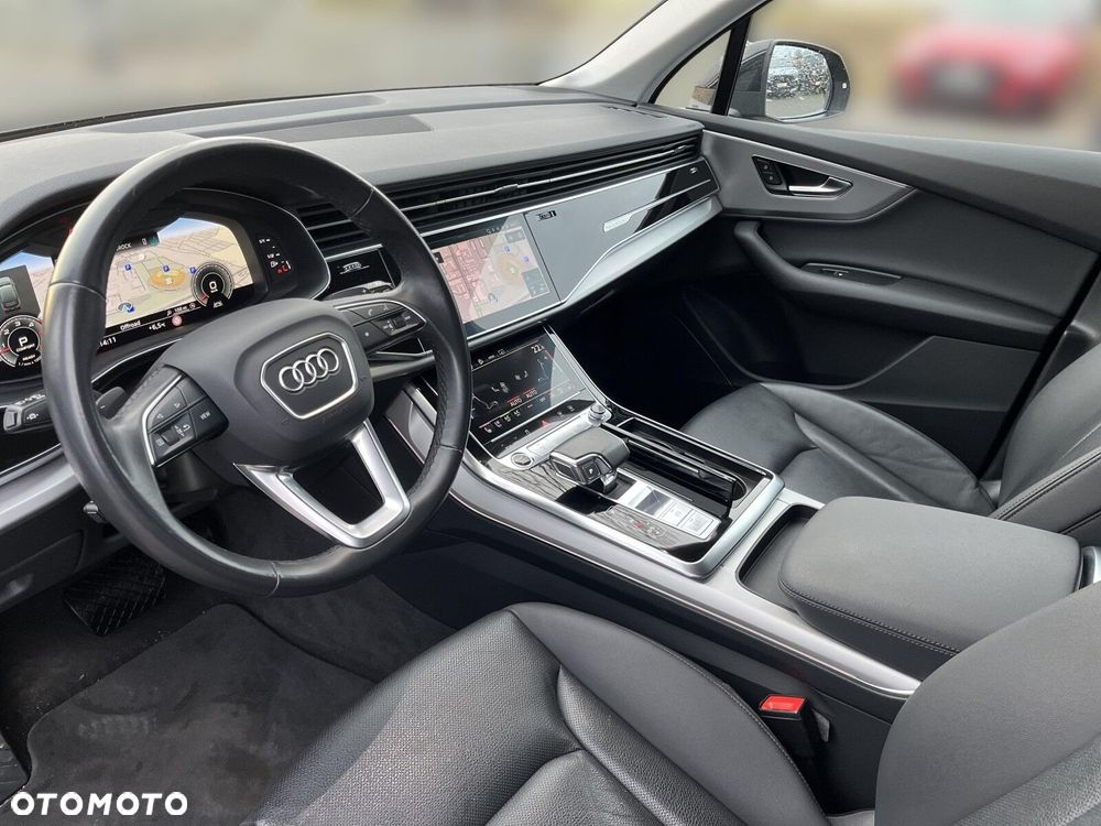 Audi Q7 - 11