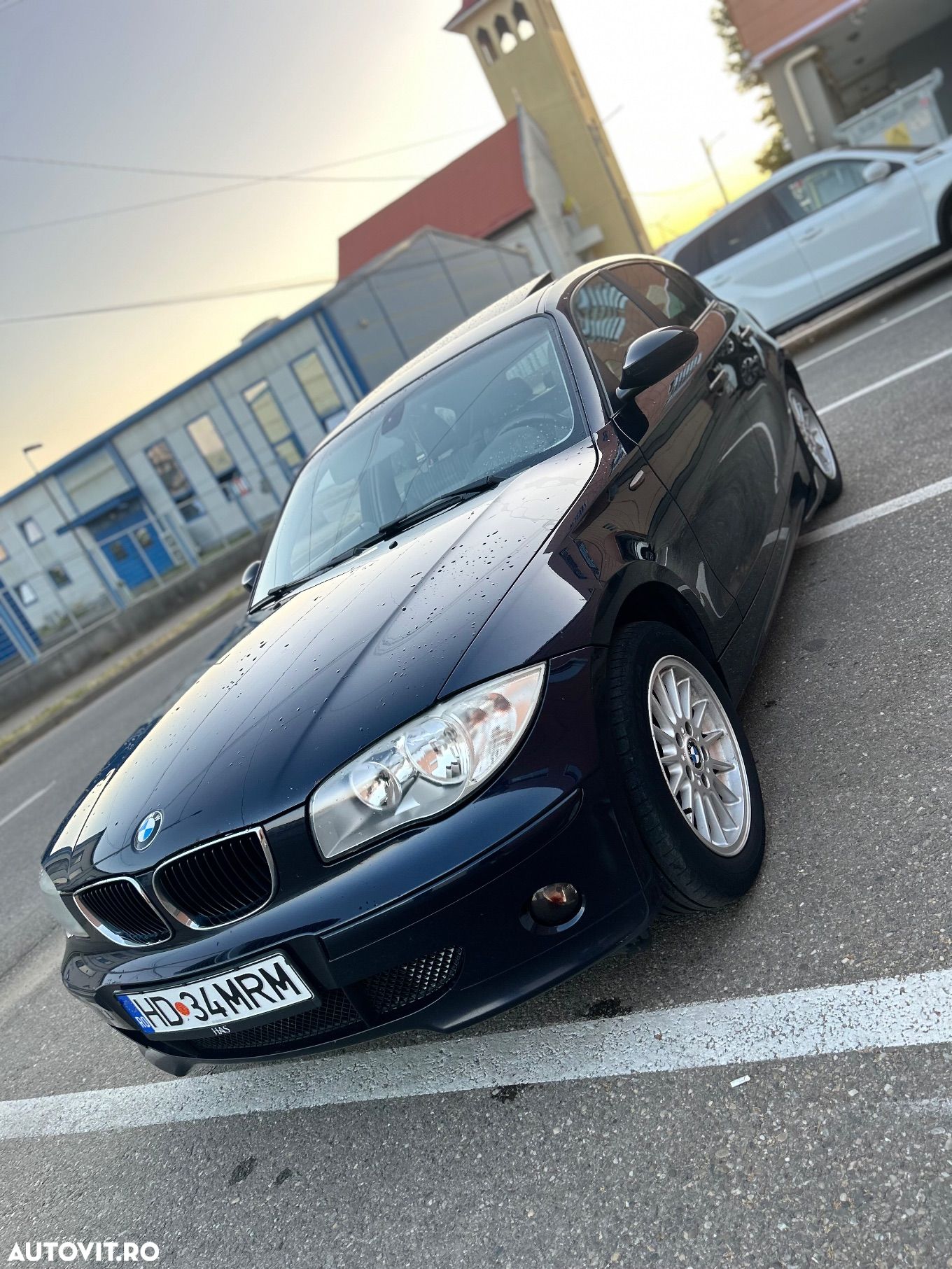 BMW Seria 1 116i - 1