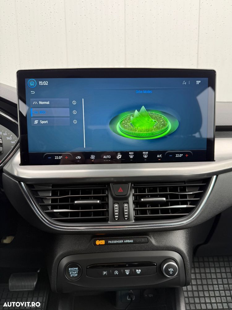 Ford Focus 1.5 EcoBlue Start-Stopp-System Aut. TITANIUM - 22