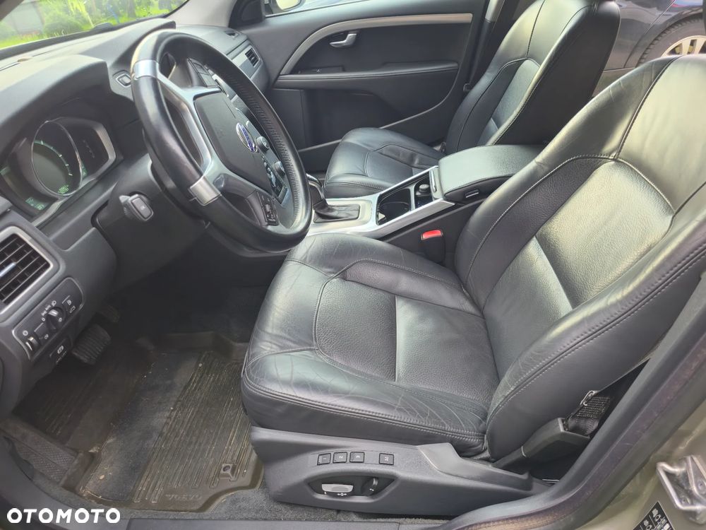 Volvo XC 70 D5 AWD Geartronic Summum - 8