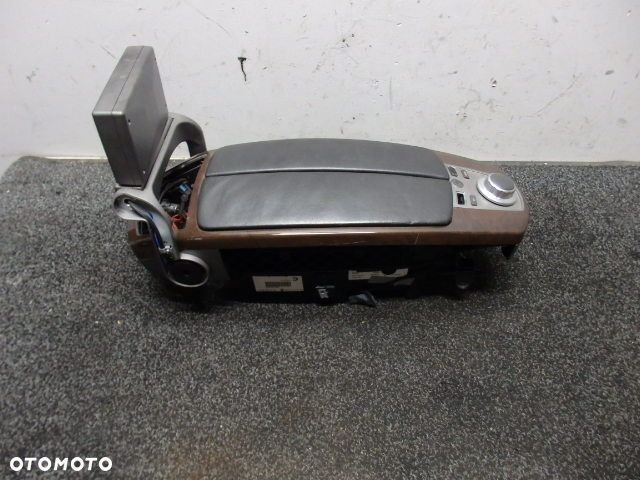 BMW E65 E66 TUNEL ŚRODKOWY PODŁOKIETNIK PRZÓD SCHOWEK I DRIVE MONITOR TV 6955623 RAF-AUTO CZĘŚCI BMW - 2