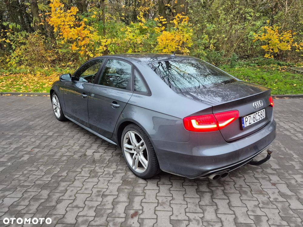 Audi A4 Limousine 1.8 TFSI multitronic S line Sportpaket - 6