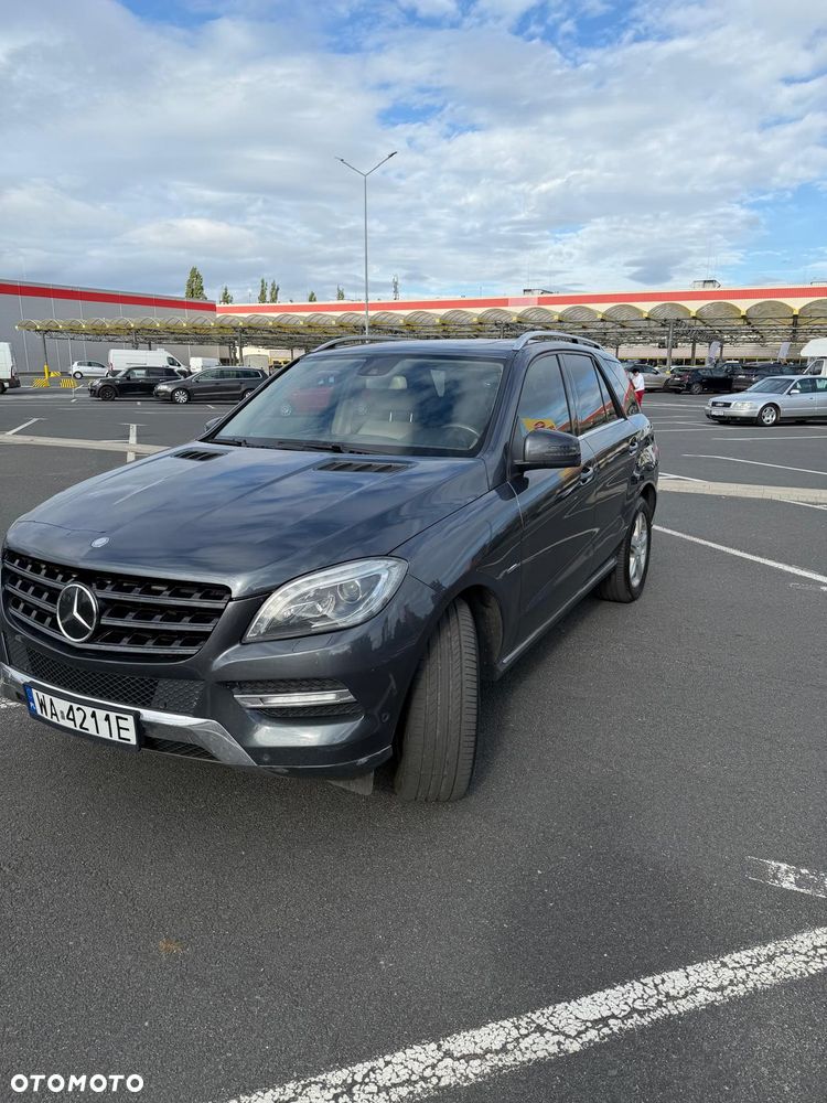 Mercedes-Benz ML 350 BlueTec 4-Matic - 13