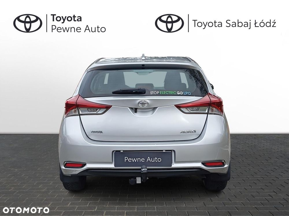 Toyota Auris 1.33 VVT-i Active - 4