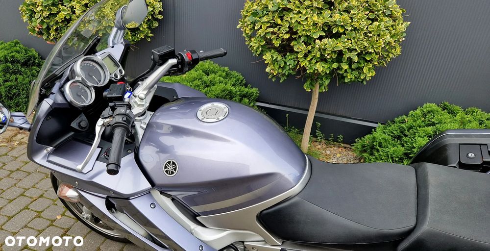 Yamaha FJR - 35