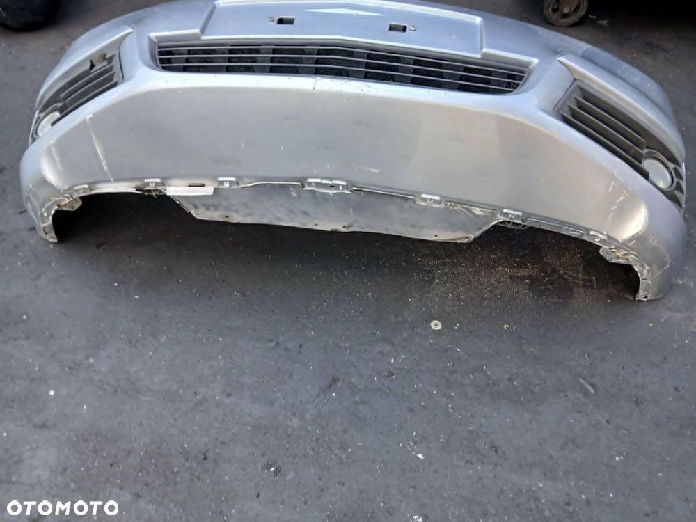 Opel Zafira B zderzak przedni kod lakieru Z163 - 5