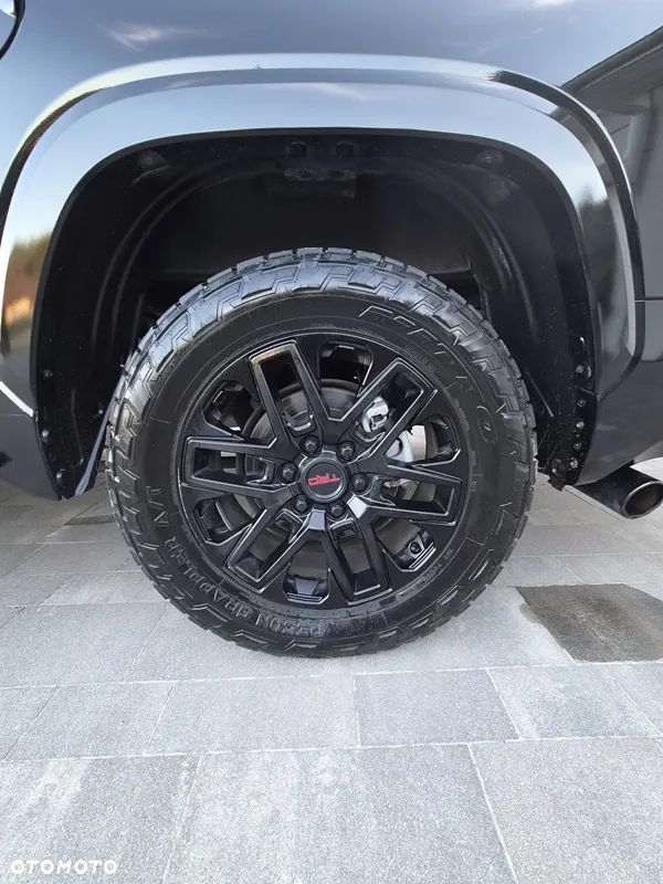 Toyota Tundra - 10