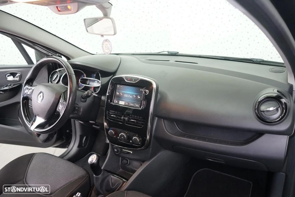 Renault Clio 0.9 TCe Limited Edition - 17