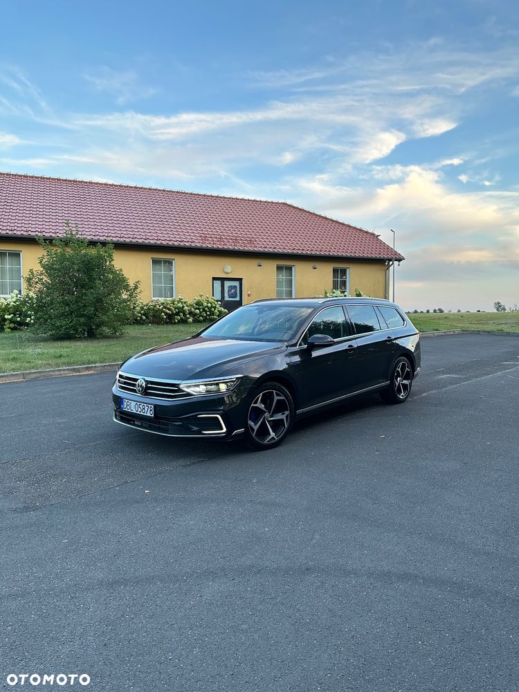 Volkswagen Passat 1.4 TSI DSG BlueMotion Technology Exclusive - 26