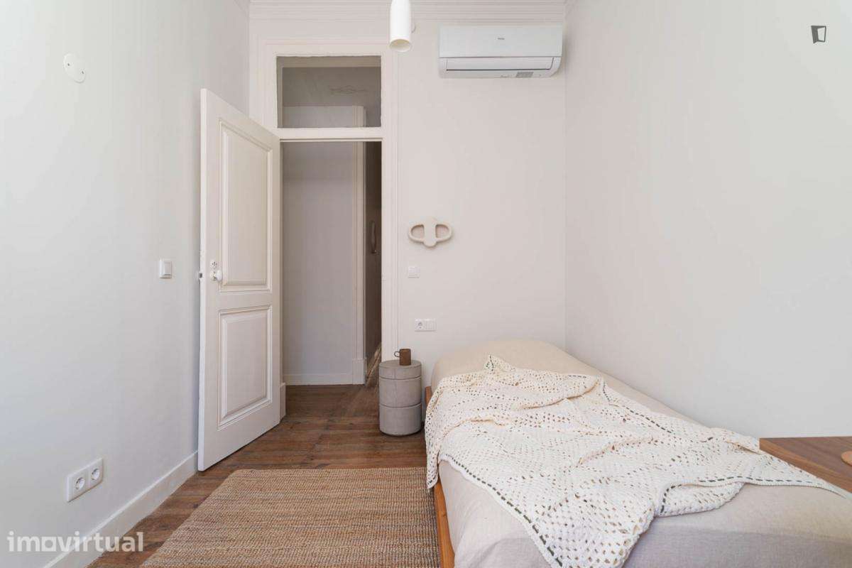 Quarto - localizado em Graça Lisbon - Grande imagem: 5/35