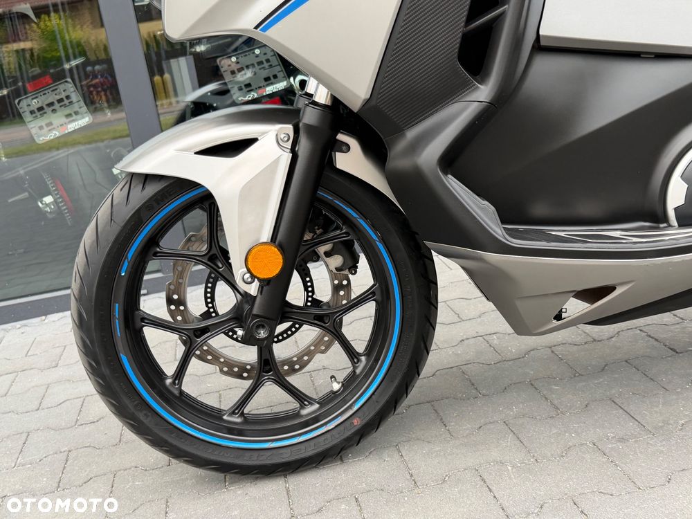 Honda NC - 33
