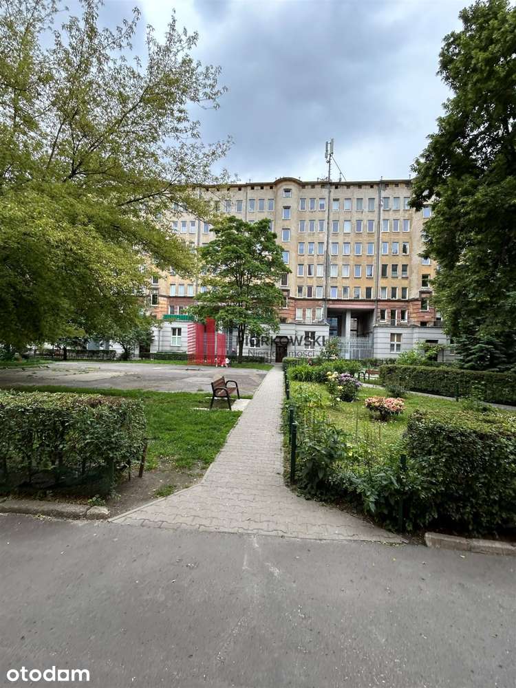 Żelazna 16/ Centralny / sprzedaż / 36mkw /