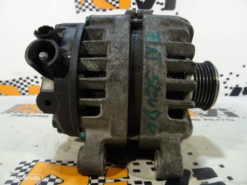 Alternador Citroën C4 I (Lc_)  96 656177 80 / 9665617780 / 2605546A / - 4