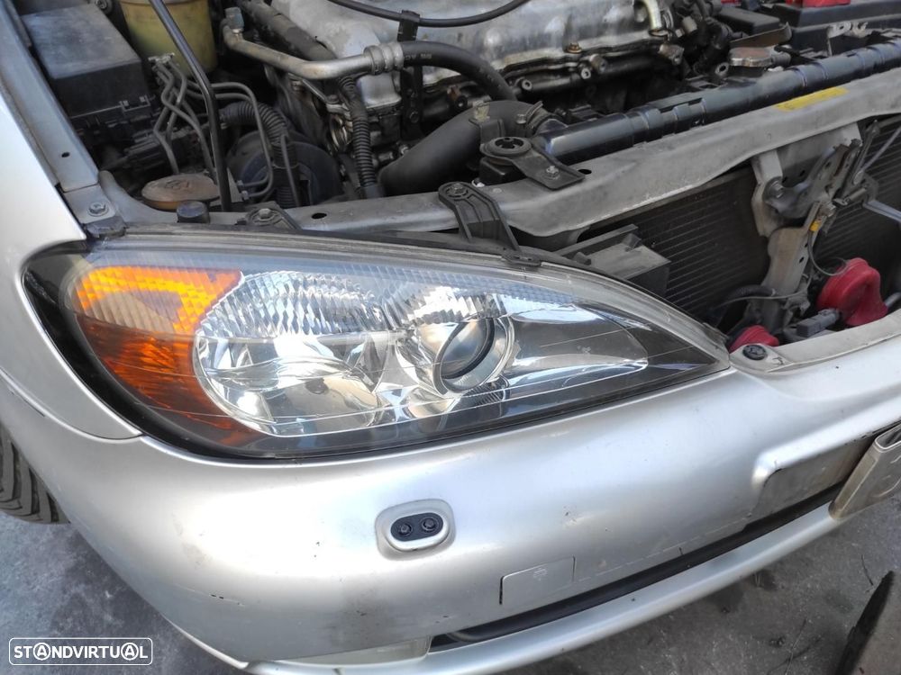 FAROL DIREITO NISSAN PRIMERA BERLINA P11 - 1
