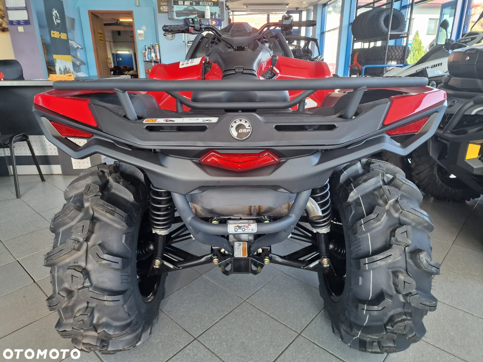 Can-Am Outlander - 6