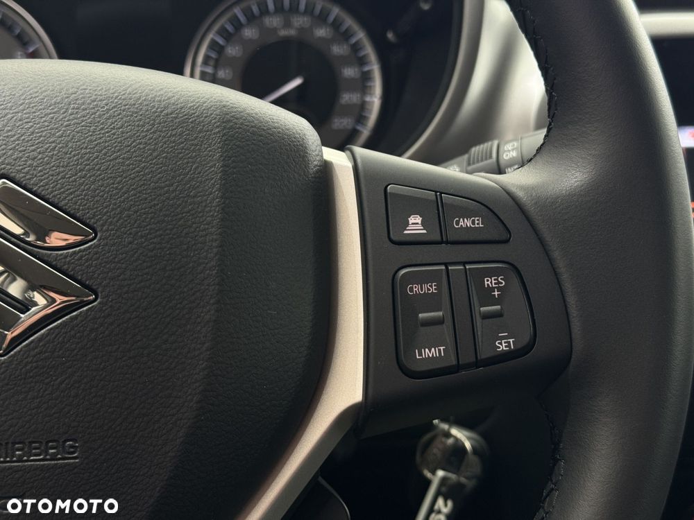 Suzuki Vitara - 23